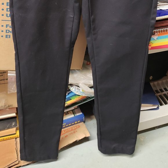 IZOD dress pants - Picture 4 of 9